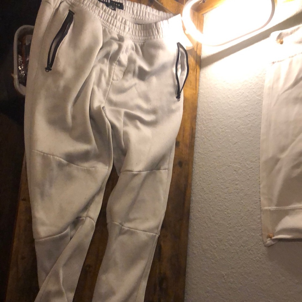Jogger pants - Picture 1 of 2